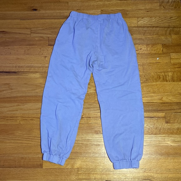 Brandy Melville sweatpants in light blue - Picture 2 of 2